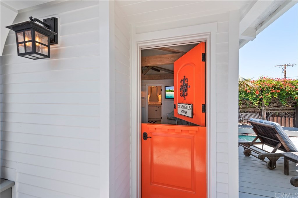 435 Agate Street Laguna Beach, CA 92651 - Photo 24 of 29 Dutch door entry to guest house