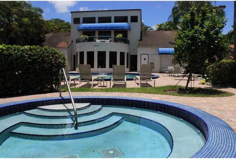 The Waterways Aventura, FL 33180 - Photo 23 of 24