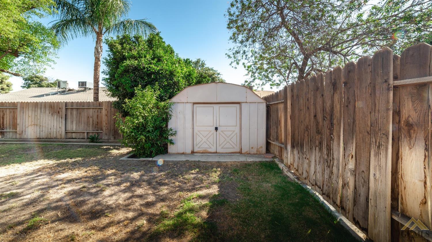 321 Pearson Avenue Bakersfield, CA 93308 - Photo 28 of 29