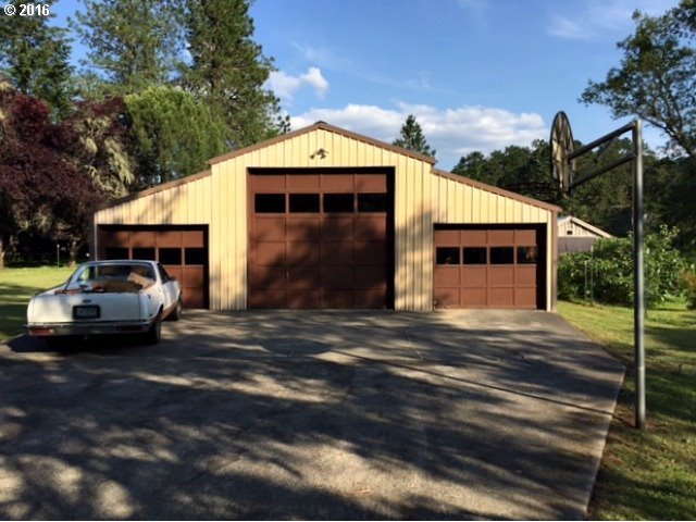 361 River Bend Road Roseburg, OR 97471 - Photo 11 of 11 Gallery Image 11