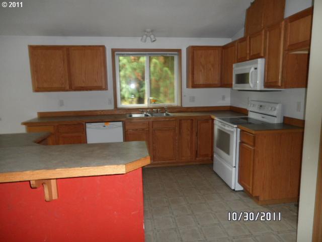 107 Orca Road Woodland, WA 98674 - Photo 5 of 12 Gallery Image 5