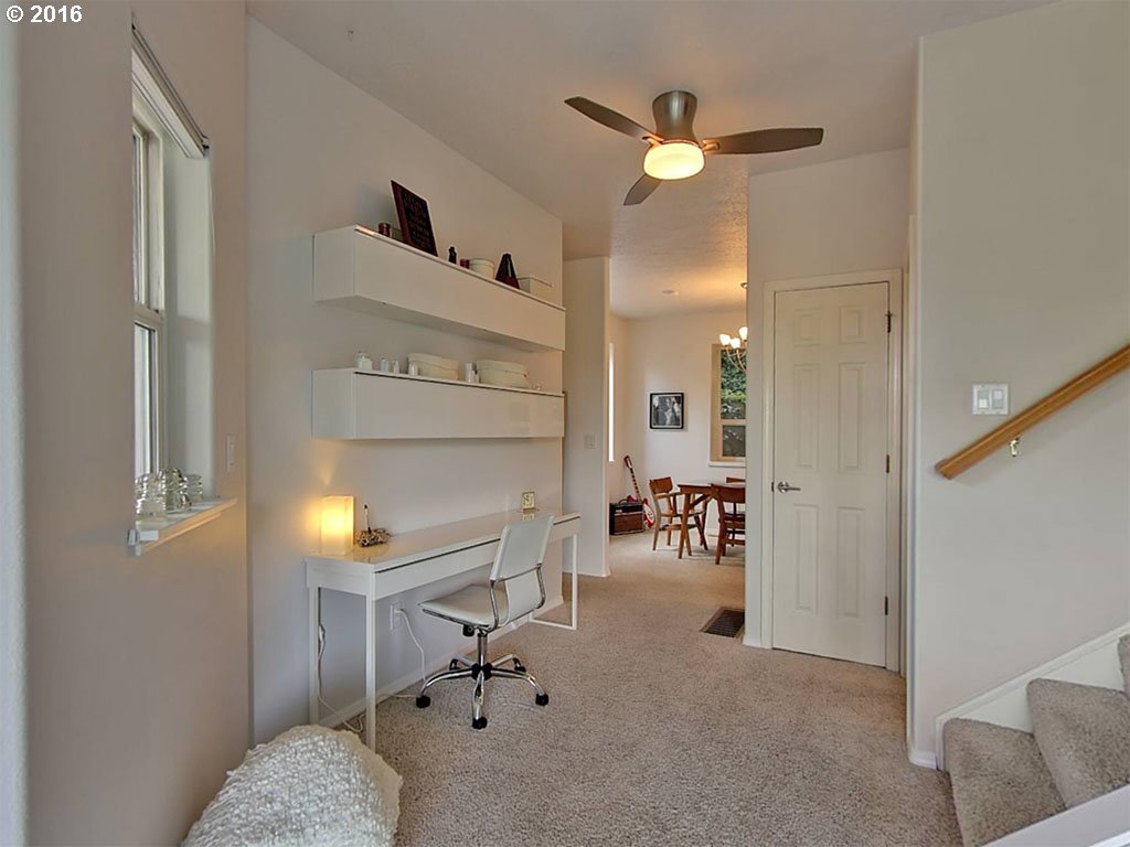2647 Northeast Rocky Butte Road Portland, OR 97220 - Photo 13 of 22 Gallery Image 13