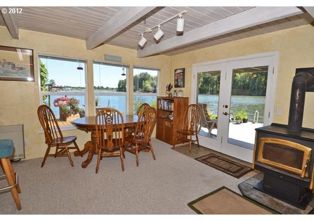 15500 Northwest Ferry Road, Unit 17 Portland, OR 97231 - Photo 1 of 16 Gallery Image 1