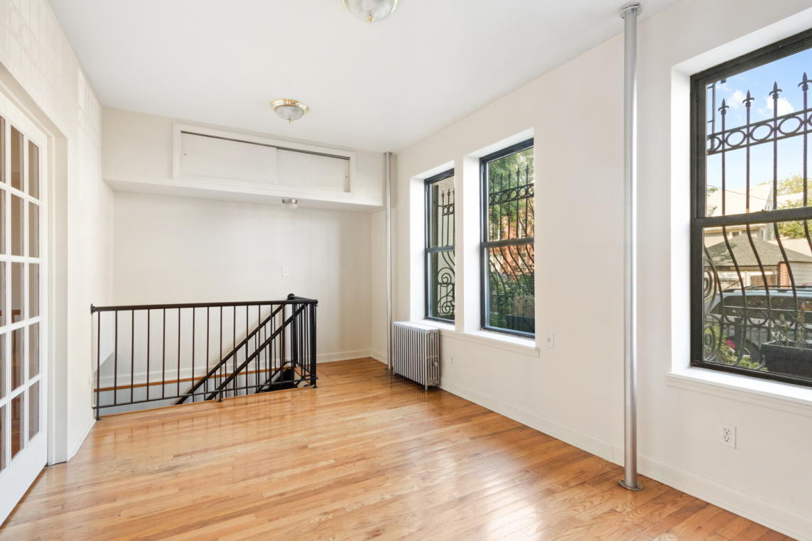270 East 2nd Street, Unit 1F Brooklyn, NY 11218 - Photo 3 of 6