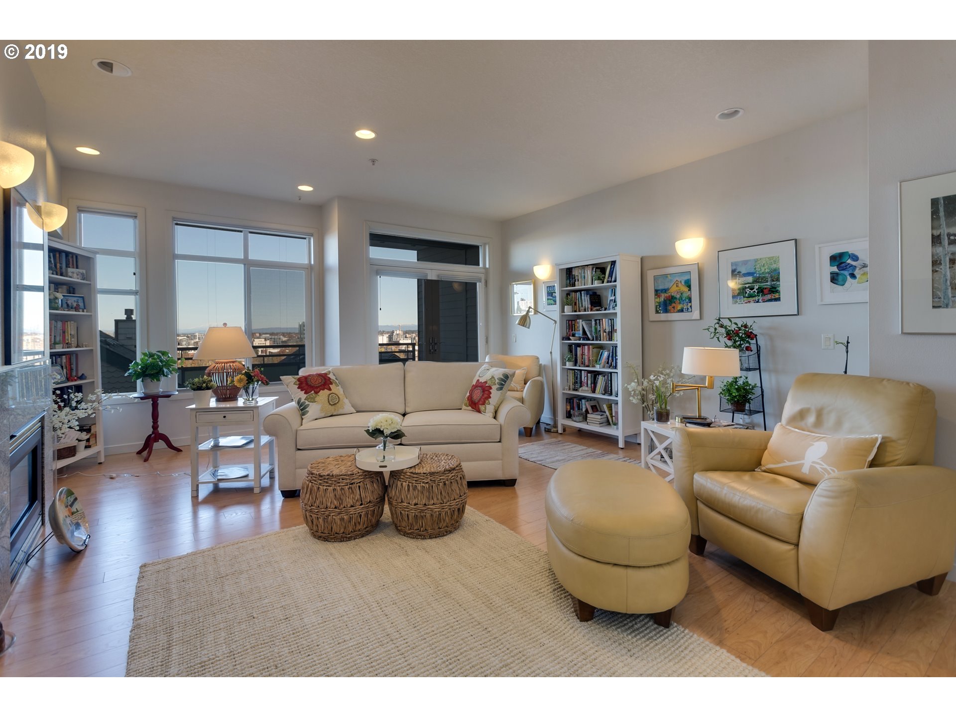 1815 Southwest 16th Avenue, Unit 203 Portland, OR 97201 - Photo 3 of 28 Gallery Image 3