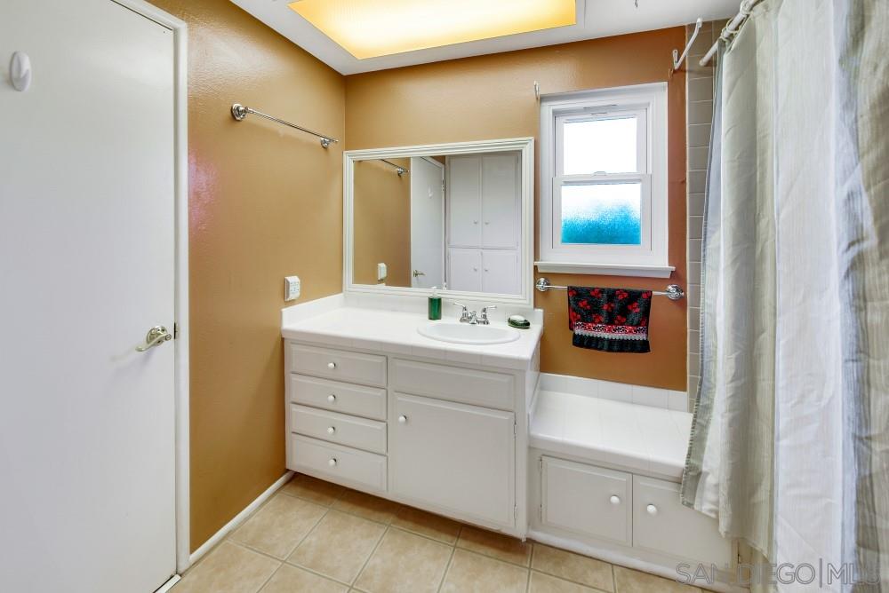 12040 Callado Road San Diego, CA 92128 - Photo 13 of 20