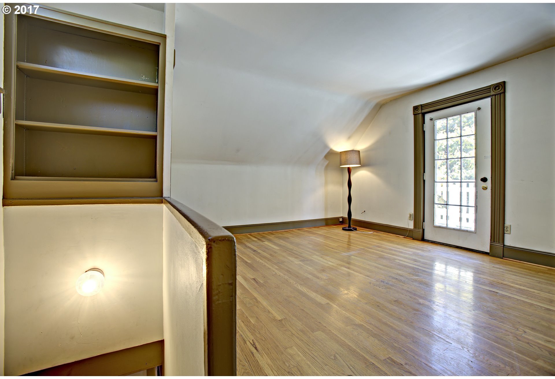 3321 Southwest Kelly Avenue Portland, OR 97239 - Photo 25 of 26 Gallery Image 25