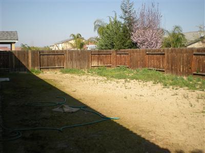 11612 Presidential Road Bakersfield, CA 93312 - Photo 3 of 20 Pool size lot