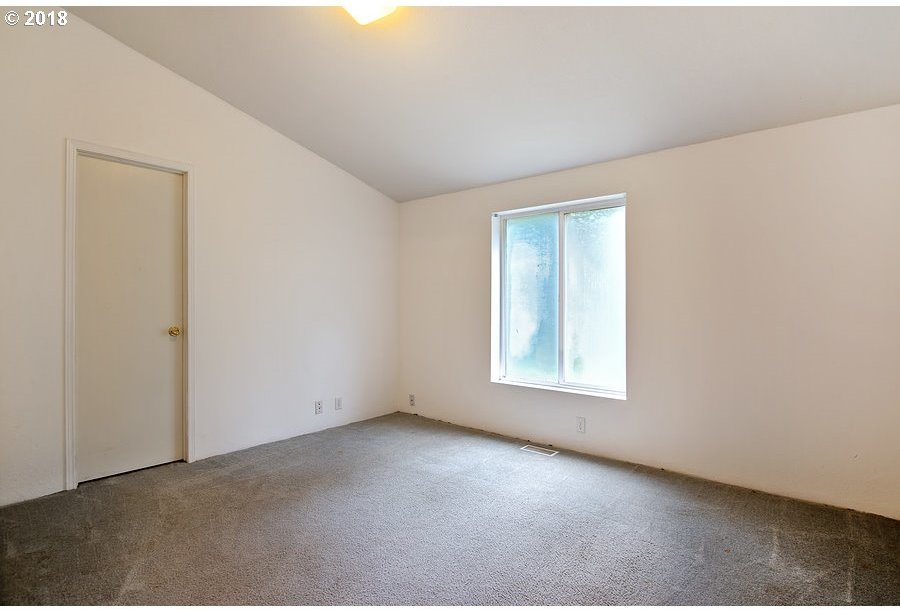 20475 East Aschoff Road Rhododendron, OR 97049 - Photo 7 of 30 Gallery Image 7