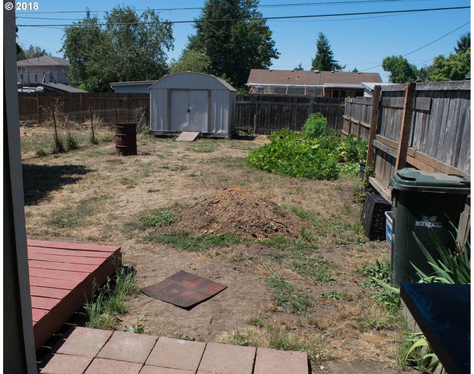 1558 Laura Street Springfield, OR 97477 - Photo 5 of 16