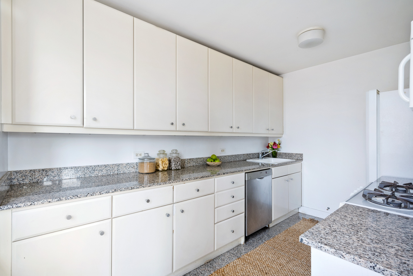 1965 Broadway, Unit 15A Manhattan, NY 10023 - Photo 2 of 13