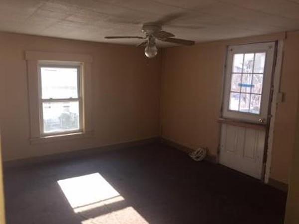 47-49 Youngs Road Lunenburg, MA 01462 - Photo 10 of 12