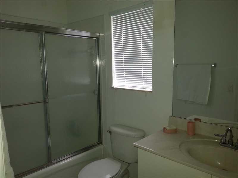 Savanna Weston, FL 33327 - Photo 16 of 17