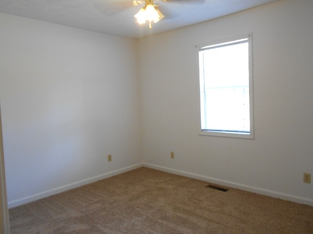 1955 Roy Seay Road Selmer, TN 38375 - Photo 13 of 25 Gallery Image 13