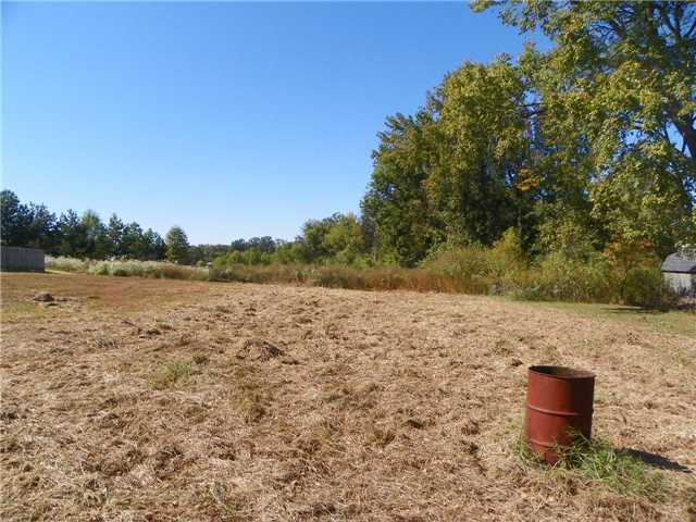 325 Joe Barfield Road Henning, TN 38041 - Photo 2 of 11
