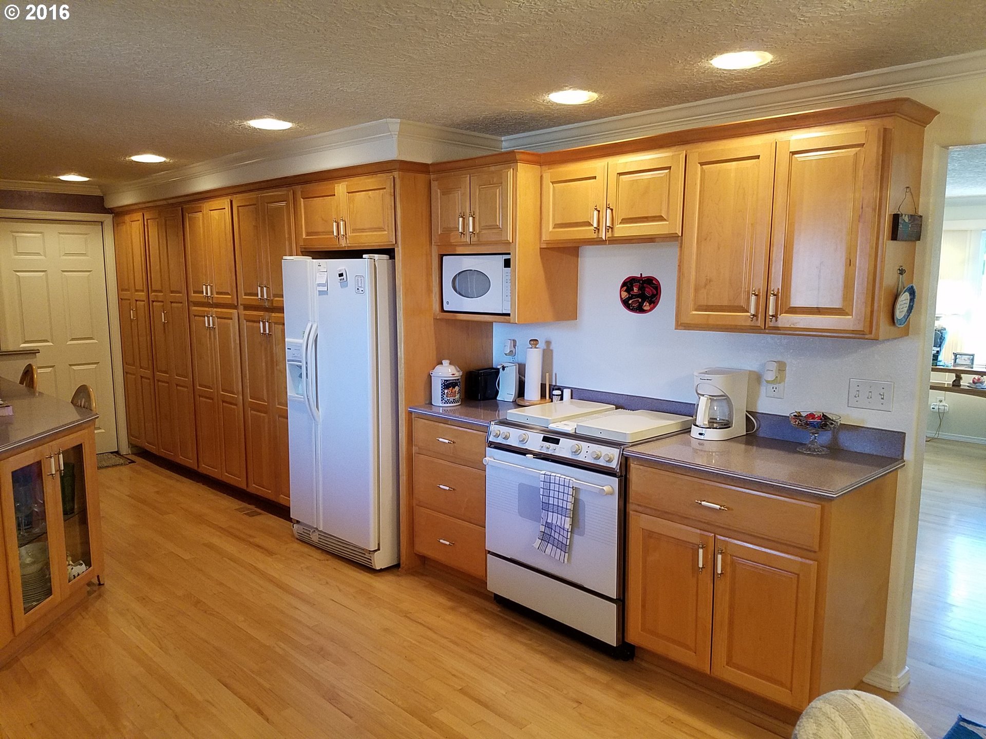 1401 Southwest 23rd Street Pendleton, OR 97801 - Photo 6 of 32