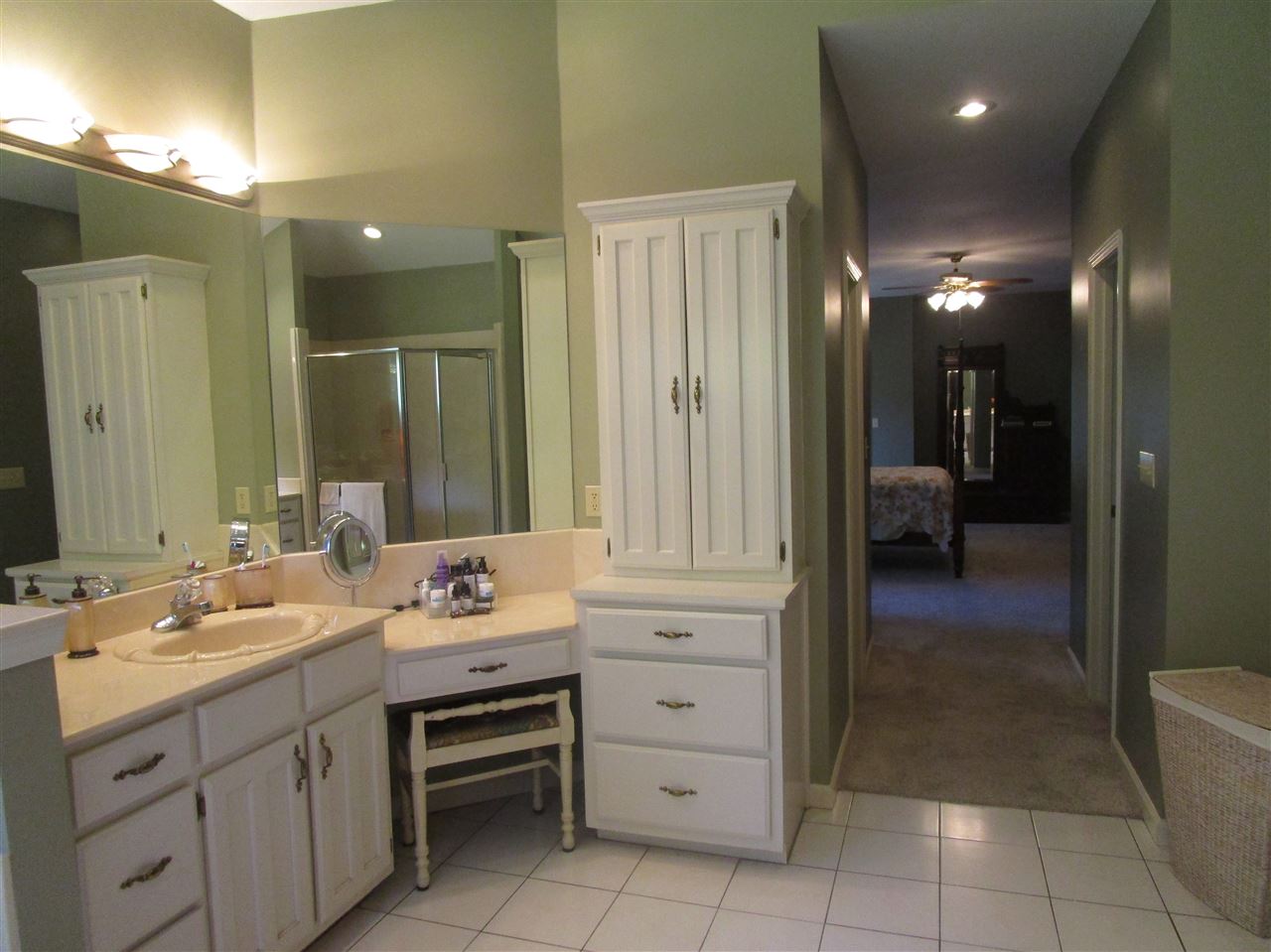 8180 Hines Road Millington, TN 38053 - Photo 12 of 22 Her vanity area has a great place to put on your makeup and lots of storage as well.