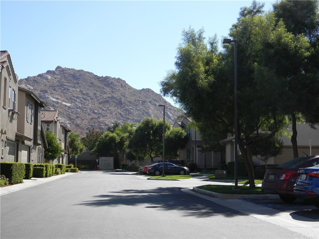 3385 Night Bloom Lane Perris, CA 92571 - Photo 48 of 60