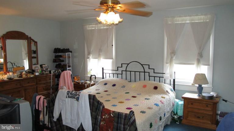 507 Dennis Avenue Silver Spring, MD 20901 - Photo 11 of 28 Gallery Image 11