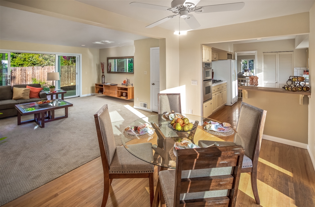 350 East Glaucus Street Encinitas, CA 92024 - Photo 8 of 23