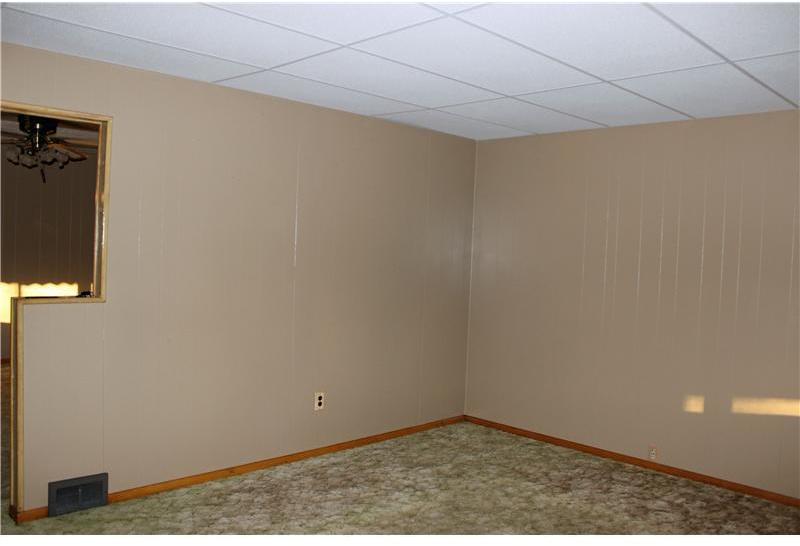 503 Oak Street Richeyville, PA 15358 - Photo 4 of 25 Gallery Image 4