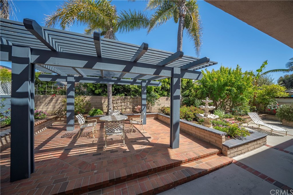 16282 Typhoon Lane Huntington Beach, CA 92649 - Photo 16 of 39