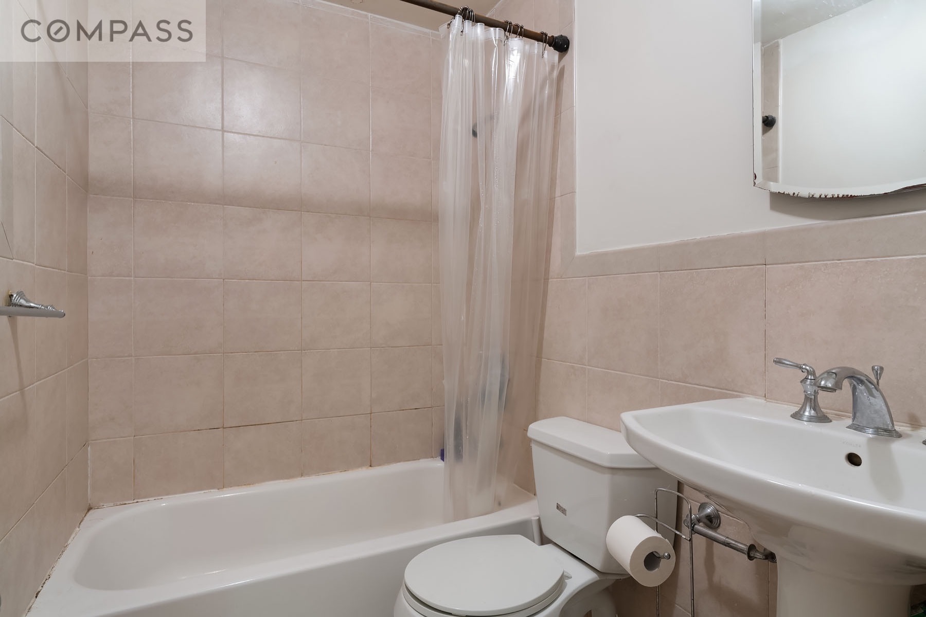 237 West 105th Street, Unit 4 Manhattan, NY 10025 - Photo 10 of 12