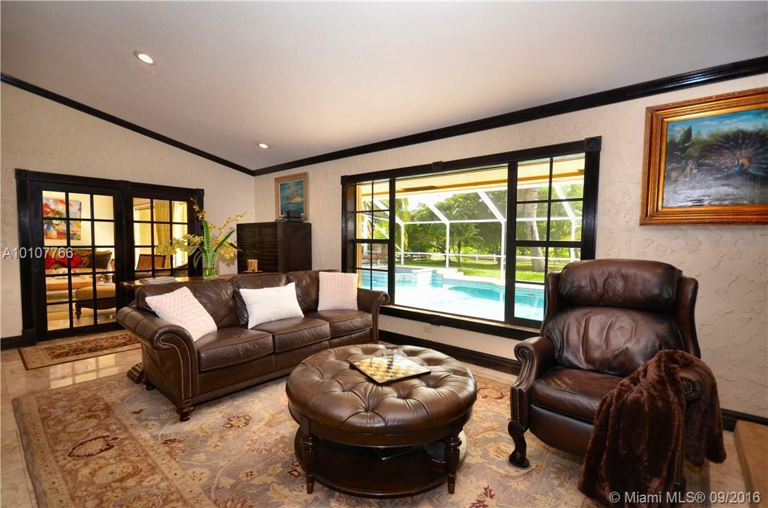 15710 Southwest 51st Manor Southwest Ranches, FL 33331 - Photo 17 of 35 Gallery Image 17