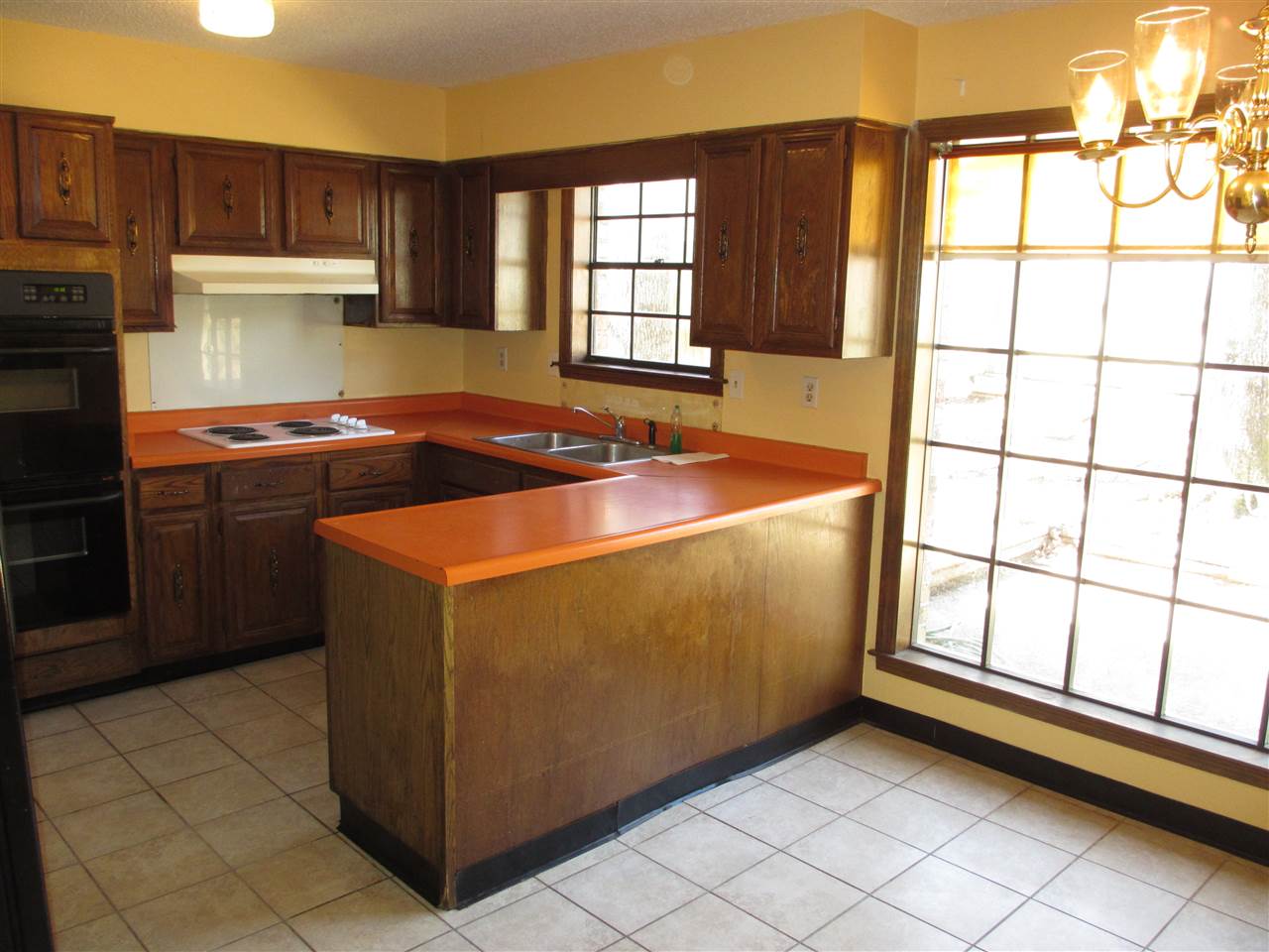 3055 Canyon Road Memphis, TN 38134 - Photo 9 of 19