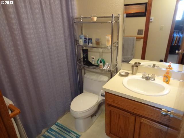 2232 Southwest 3rd Street Gresham, OR 97030 - Photo 10 of 16 Gallery Image 10