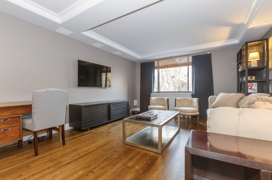 447 West 45th Street, Unit 7E Manhattan, NY 10036 - Photo 3 of 9