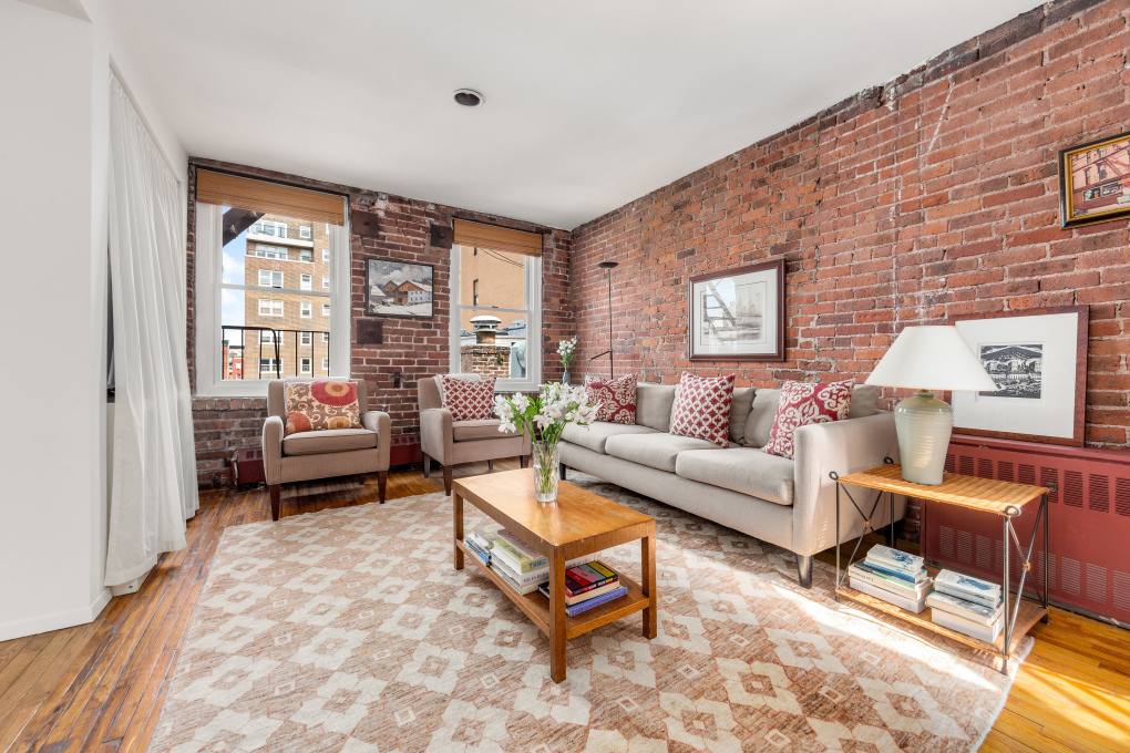 15 Jones Street, Unit 6A Manhattan, NY 10014 - Photo 3 of 11