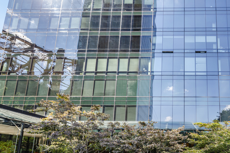 One Sutton Place North 420 E 61st St, Manhattan, NY 10065 - Photo 3 of 3