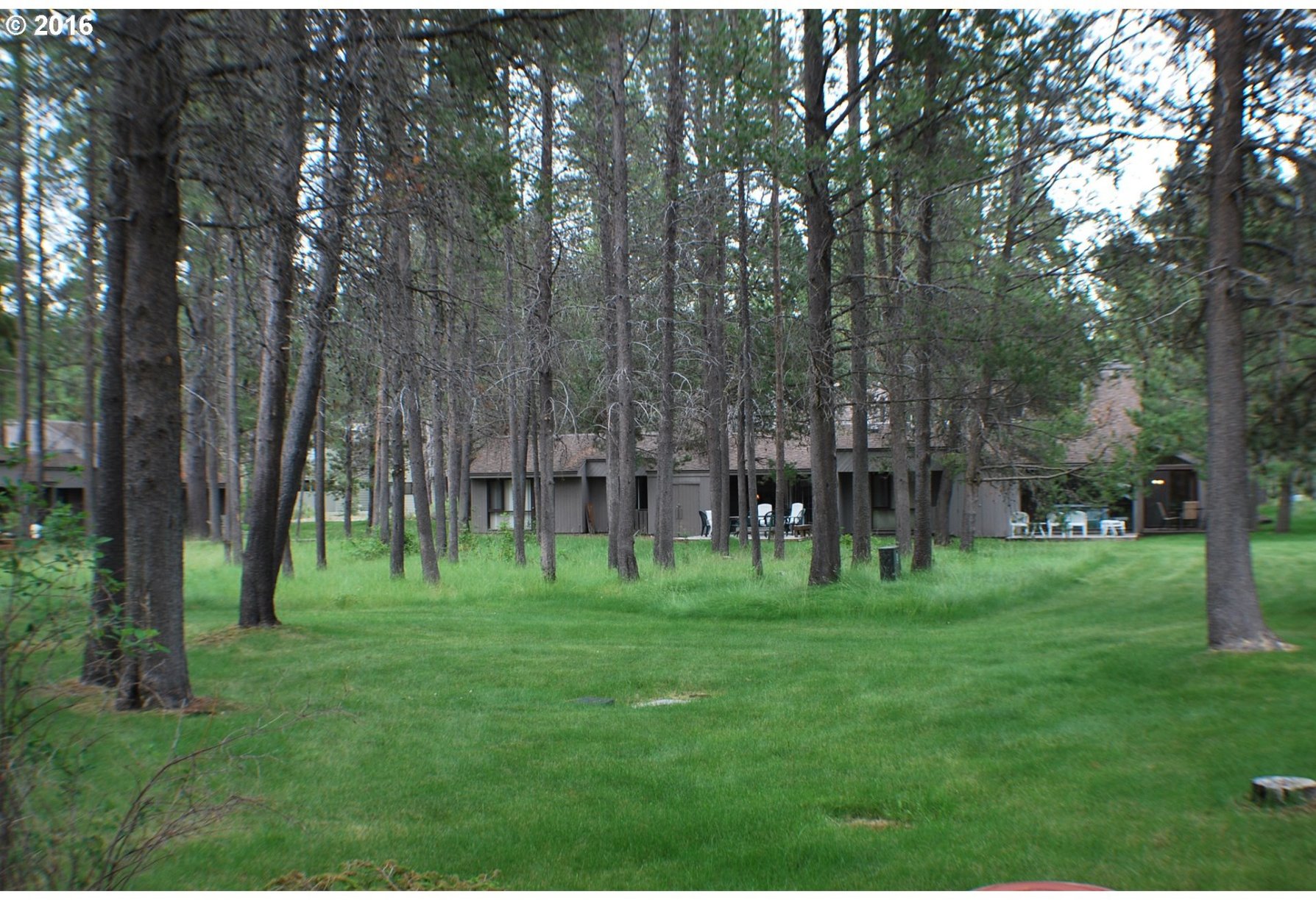 57226 Island Road Sunriver, OR 97707 - Photo 20 of 29