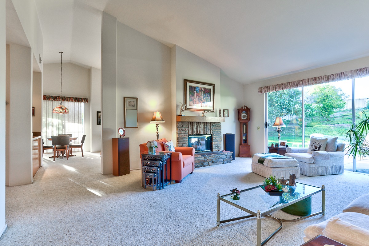 14252 Sandhill Road Poway, CA 92064 - Photo 5 of 25