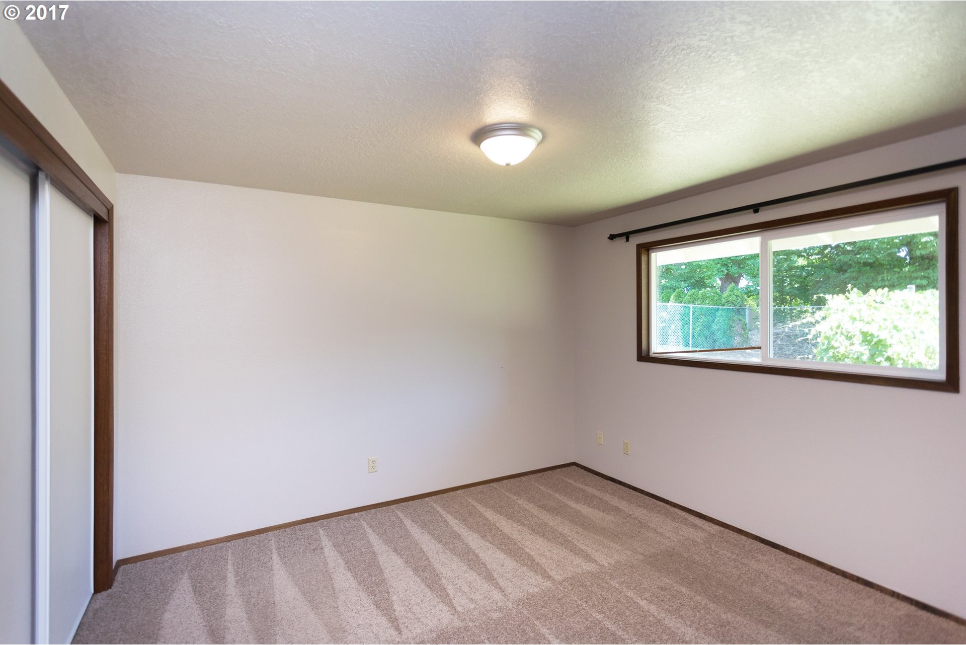 1870 Southwest 217th Avenue Beaverton, OR 97003 - Photo 16 of 30