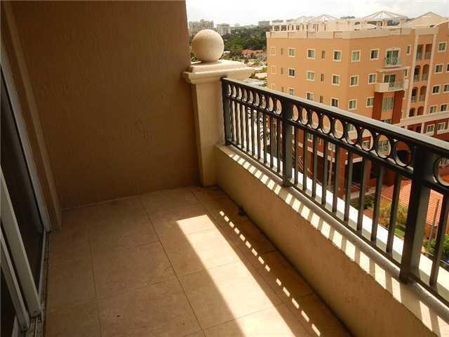 3232 Coral Way, Unit 907 Miami, FL 33145 - Photo 10 of 18
