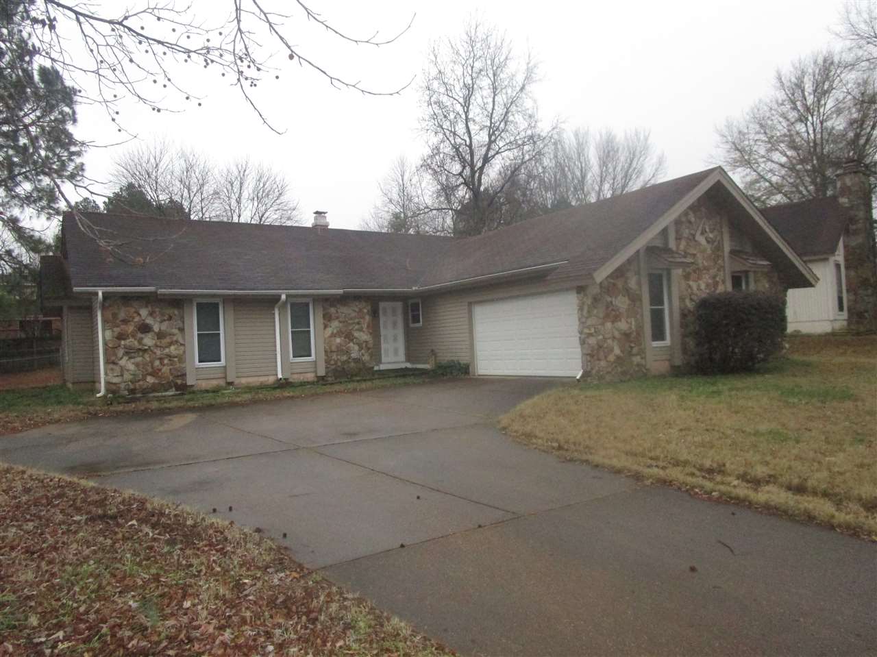 8187 Valley Ridge Trail Memphis, TN 38016 - Photo 1 of 1 Gallery Image 1