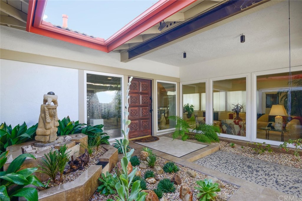 754 Vía Montevideo Claremont, CA 91711 - Photo 10 of 44