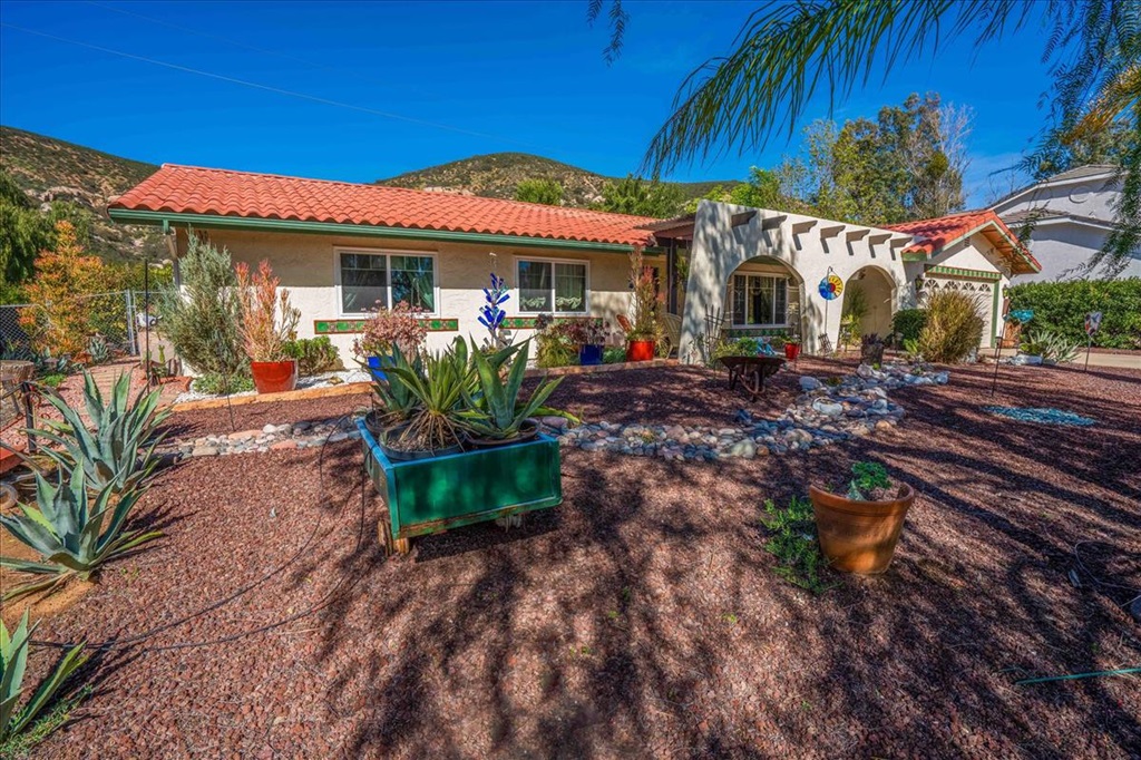 24224 Rutherford Road Ramona, CA 92065 - Photo 3 of 25