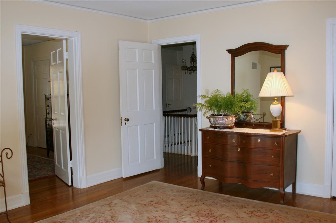 805 South Perkins Road Memphis, TN 38117 - Photo 22 of 25 Gallery Image 22