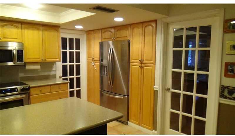 995 Southwest 13th Drive Boca Raton, FL 33486 - Photo 9 of 35