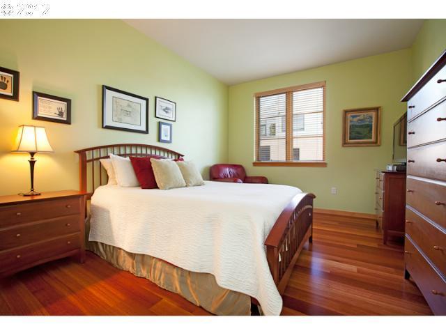 726 Northwest 11th Avenue, Unit 508 Portland, OR 97209 - Photo 4 of 16