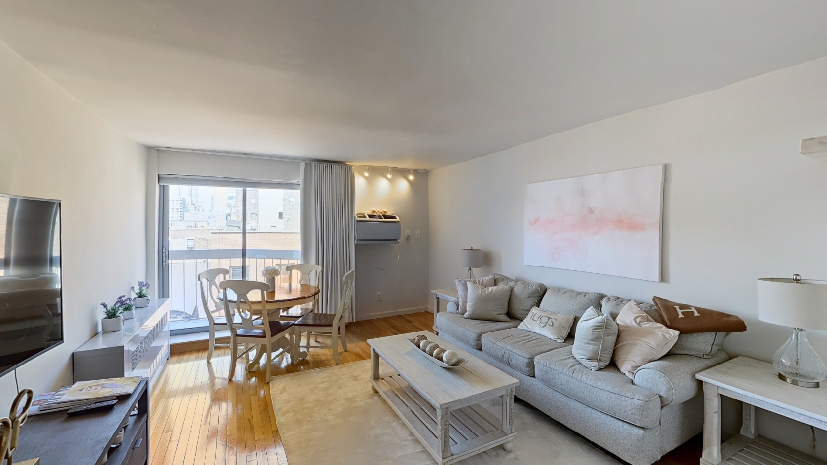 184 Thompson Street, Unit 6T Manhattan, NY 10012 - Photo 1 of 6