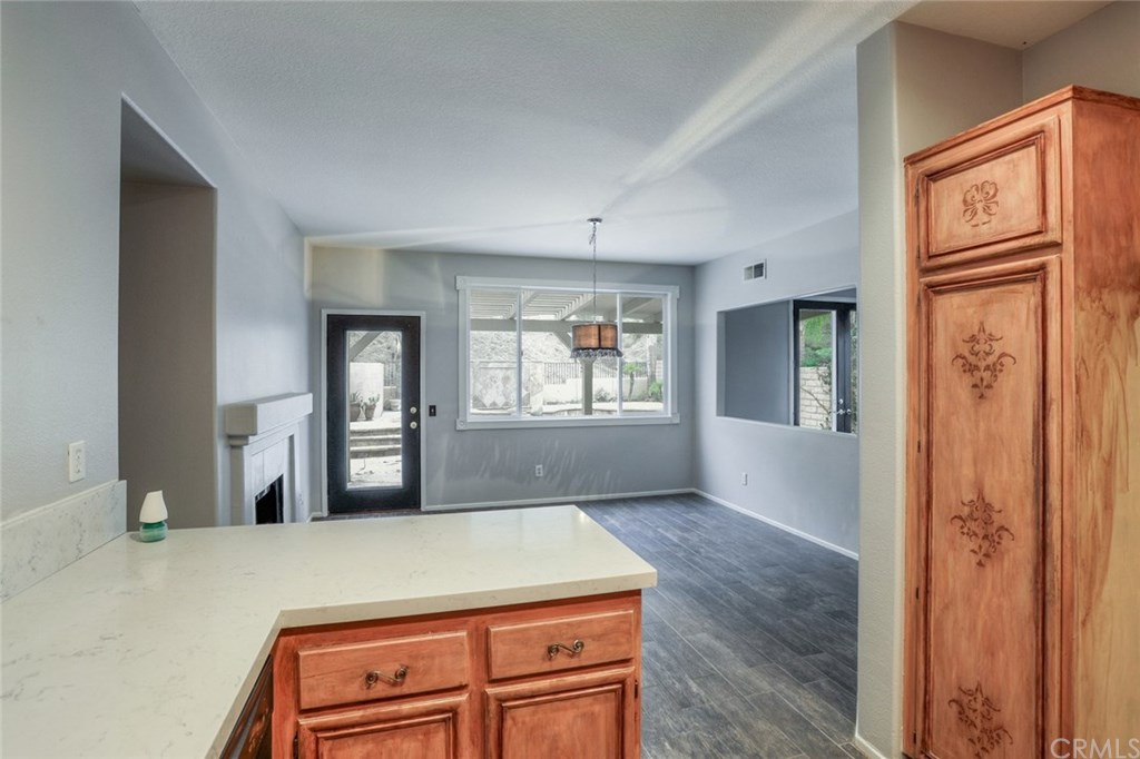 25731 Hammet Circle Stevenson Ranch, CA 91381 - Photo 12 of 36