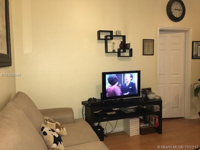 35 Southwest 15th Road Homestead, FL 33030 - Photo 4 of 11