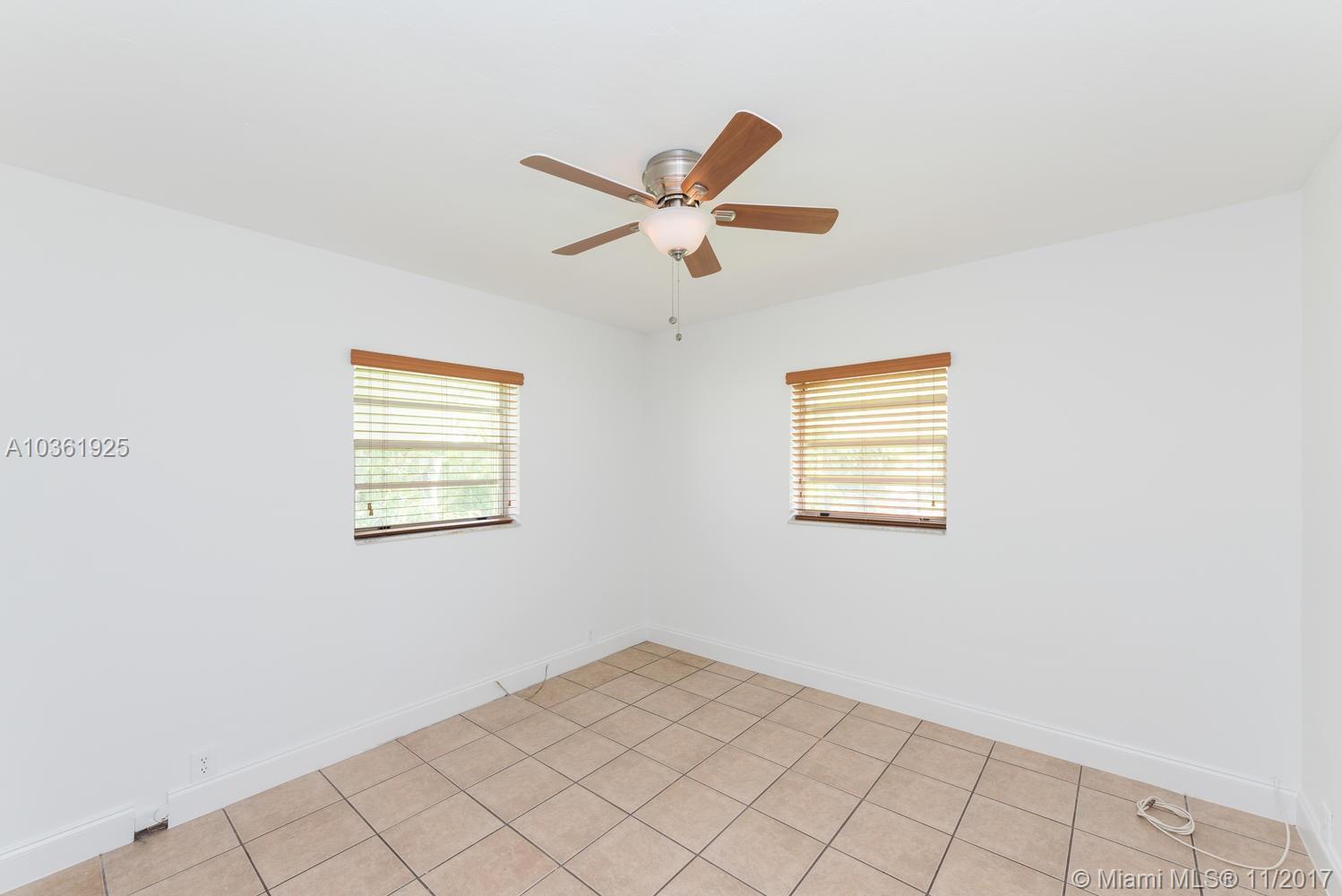 12535 Southwest 85th Avenue Road Miami, FL 33156 - Photo 15 of 18 Gallery Image 15