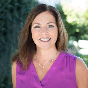 Deirdre Hogan, Agent in  - Compass