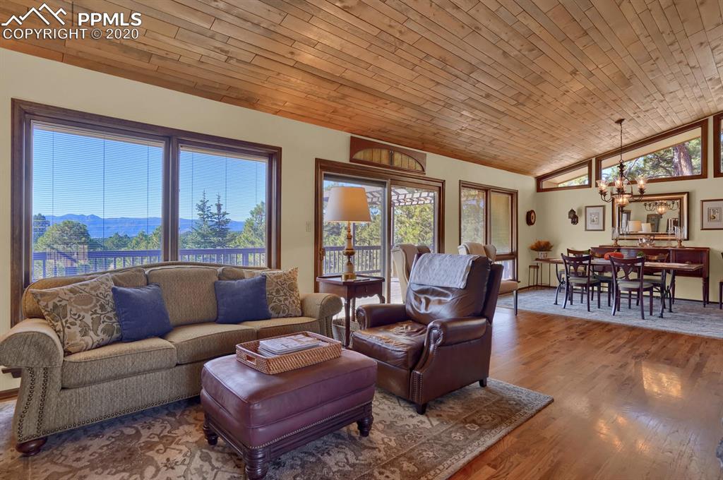 2405 Evergreen Road Colorado Springs, CO 80921 - Photo 12 of 31