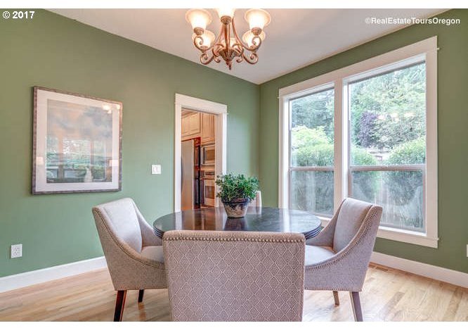3041 Southwest Carson Street Portland, OR 97219 - Photo 7 of 28 Gallery Image 7